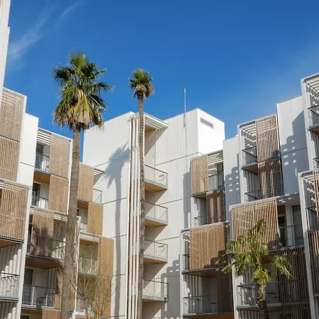 Kora Olea Lejlighedshotel 3*
